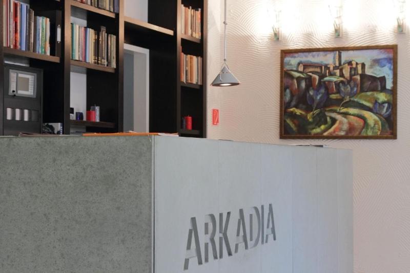 Hotel Arkadia Печ Экстерьер фото
