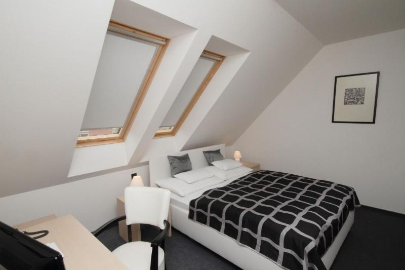 Hotel Arkadia Печ Экстерьер фото