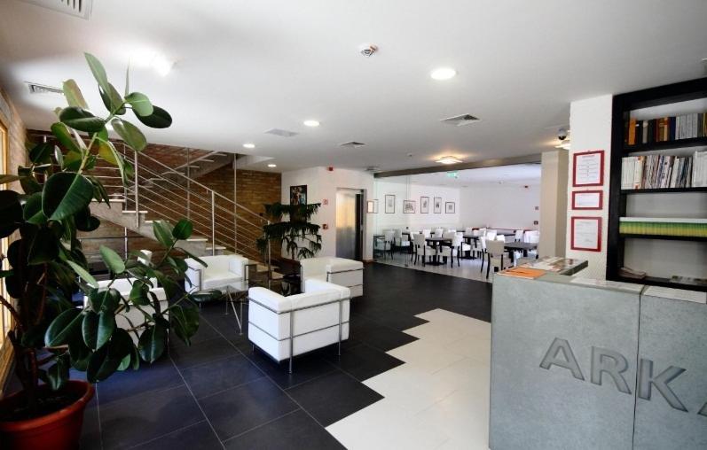 Hotel Arkadia Печ Экстерьер фото